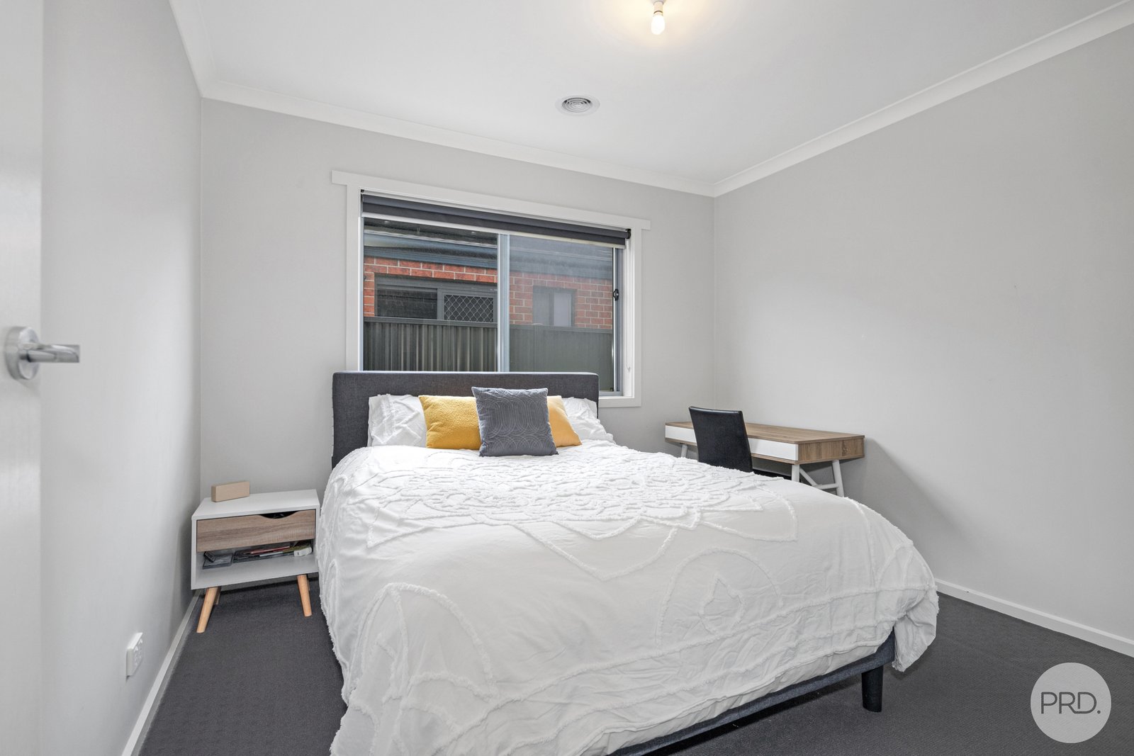 75 Ascot Gardens Drive DELACOMBE 10