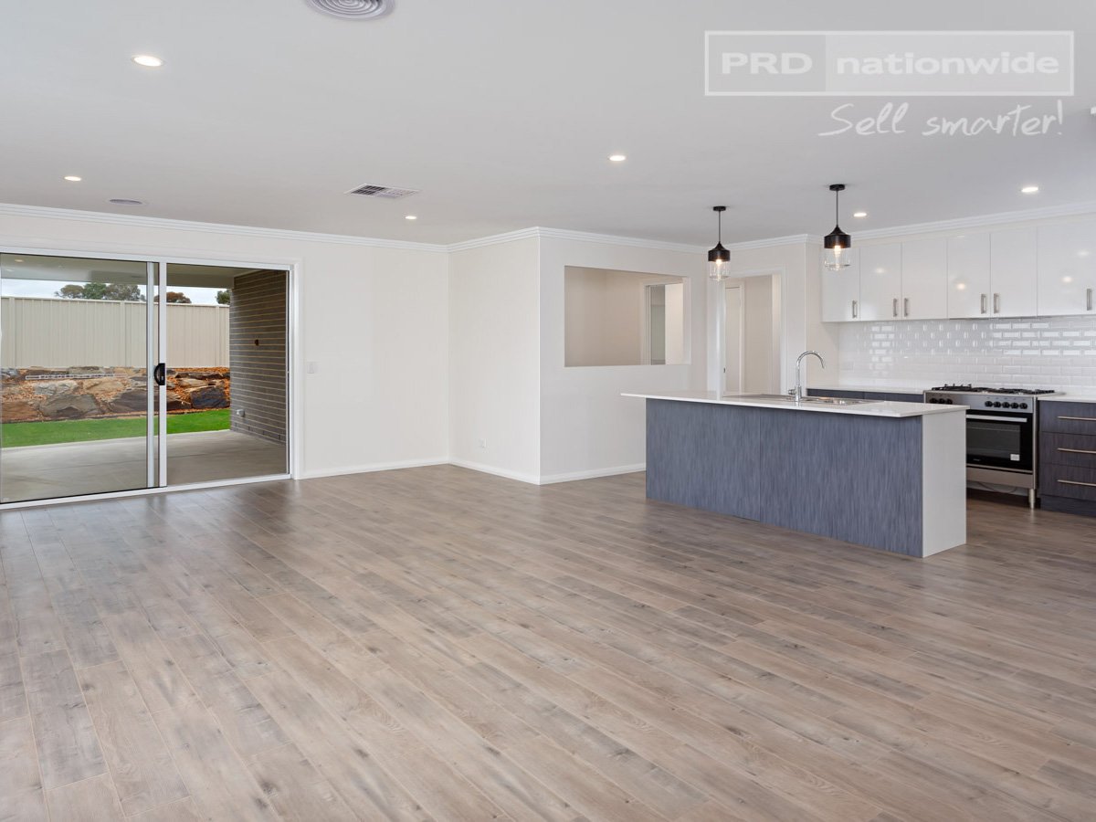 75 Barmedman Ave  GOBBAGOMBALIN 2