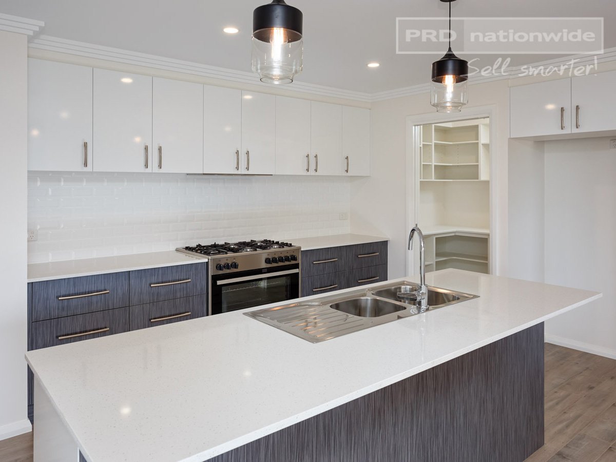 75 Barmedman Ave  GOBBAGOMBALIN 5