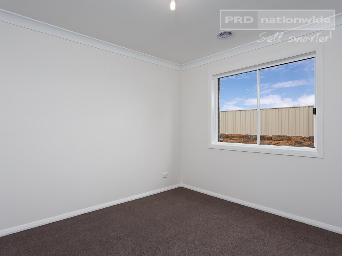 75 Barmedman Ave  GOBBAGOMBALIN 11