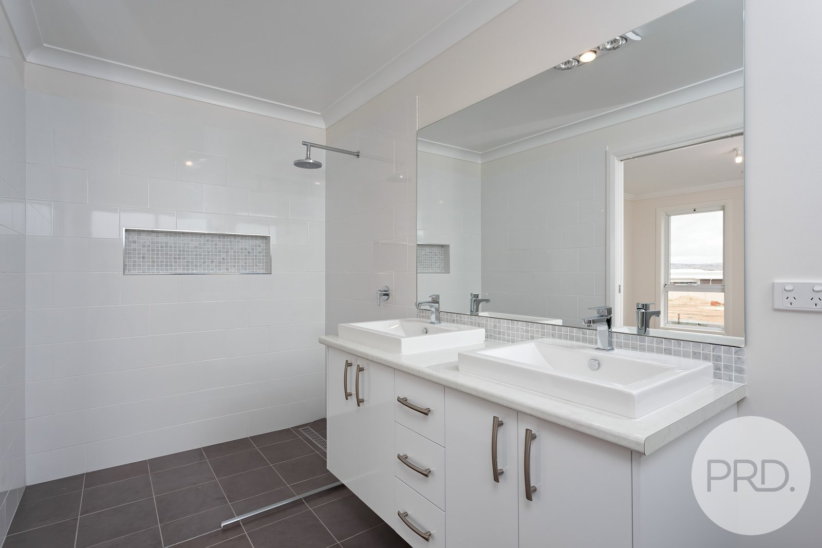 75 Barmedman Avenue GOBBAGOMBALIN 6