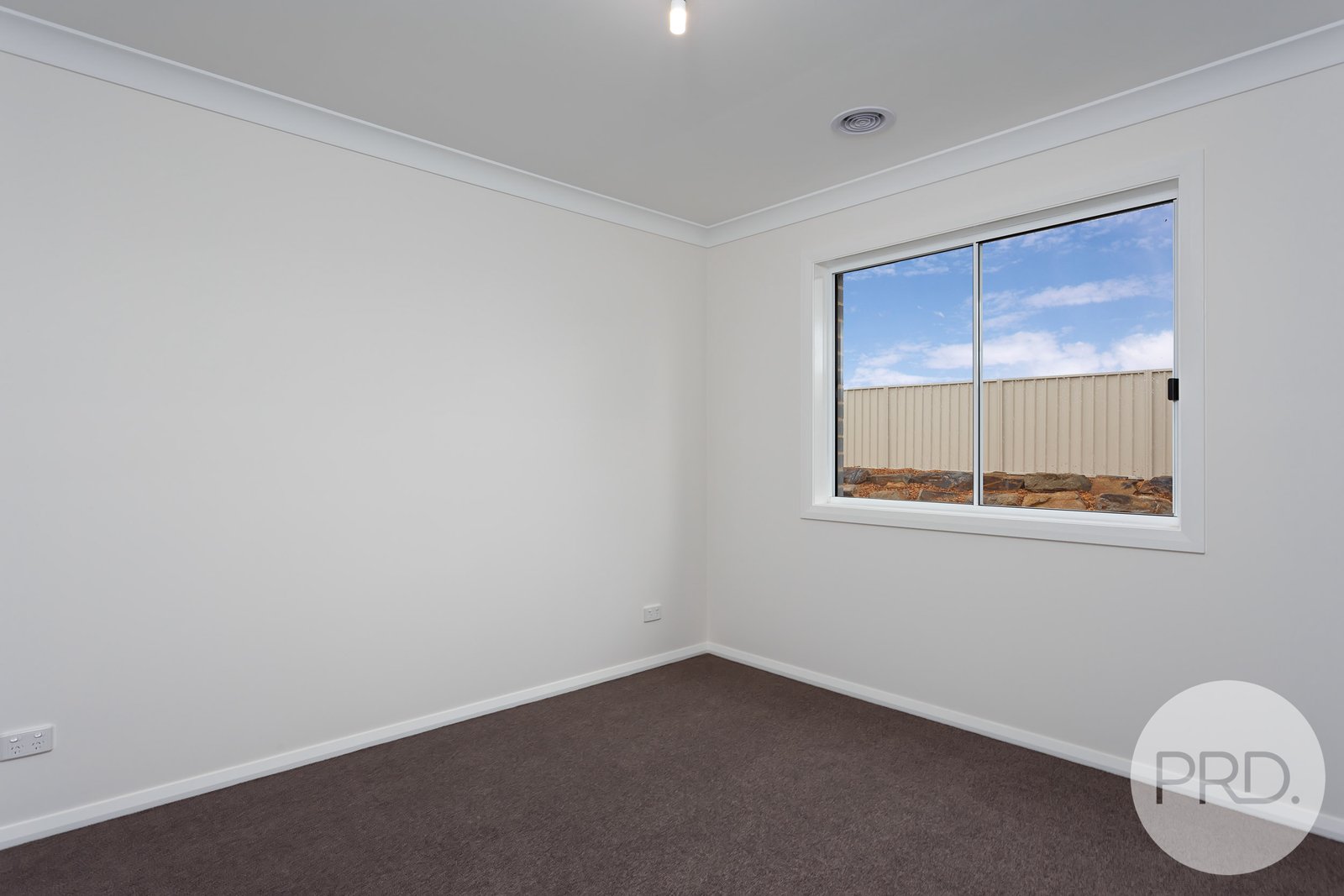 75 Barmedman Avenue GOBBAGOMBALIN 8