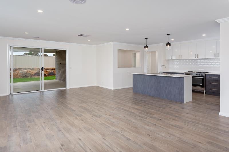 75 Barmedman Avenue GOBBAGOMBALIN 3