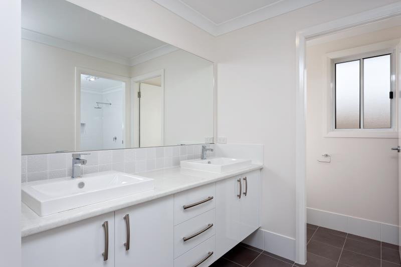75 Barmedman Avenue GOBBAGOMBALIN 8