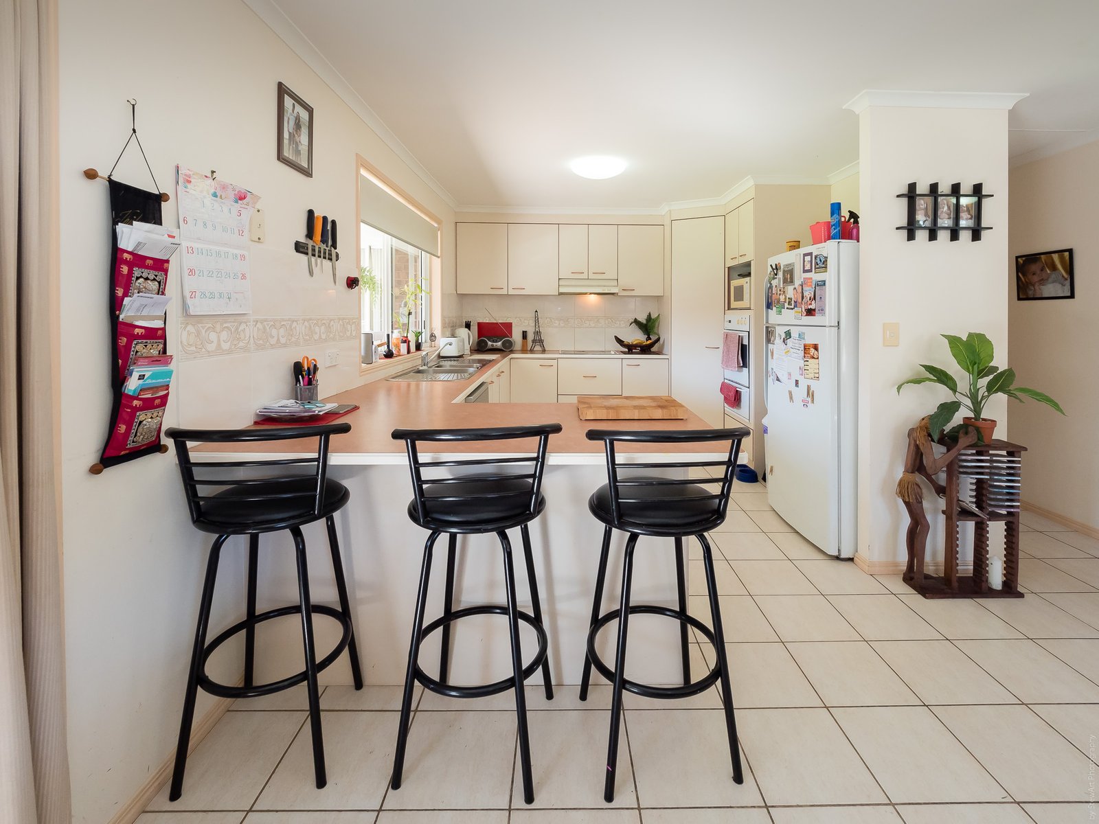 75 Bowerbird Avenue ELI WATERS 14