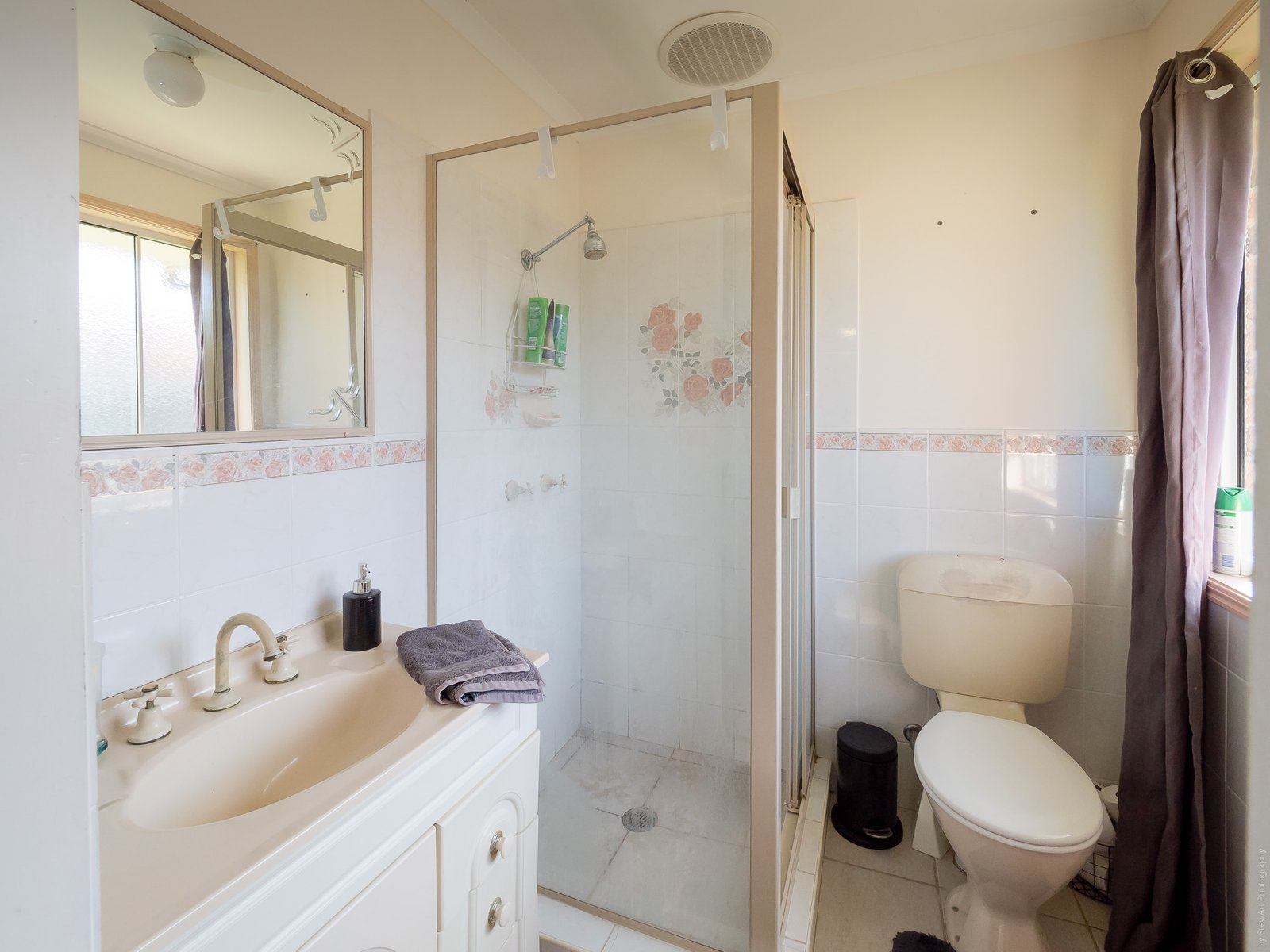 75 Bowerbird Avenue ELI WATERS 18