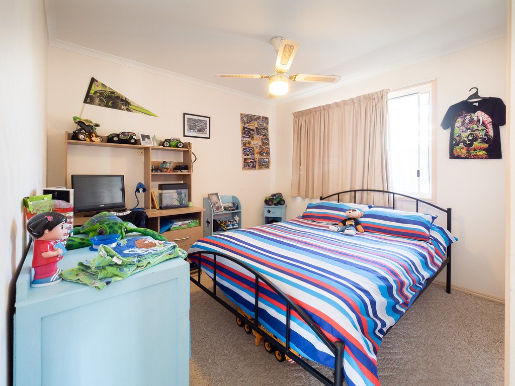 75 Bowerbird Avenue ELI WATERS 19