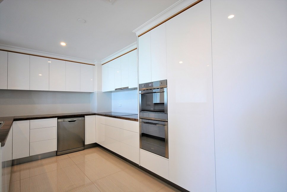 75 Brighton Parade SOUTHPORT 3