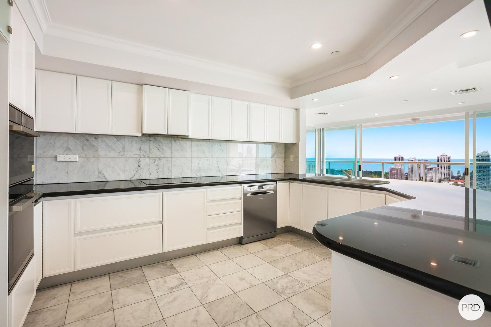 75 Brighton Parade SOUTHPORT 5