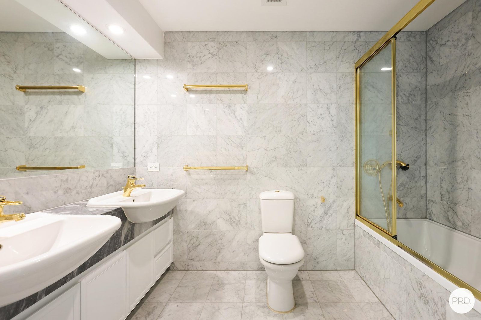 75 Brighton Parade SOUTHPORT 9