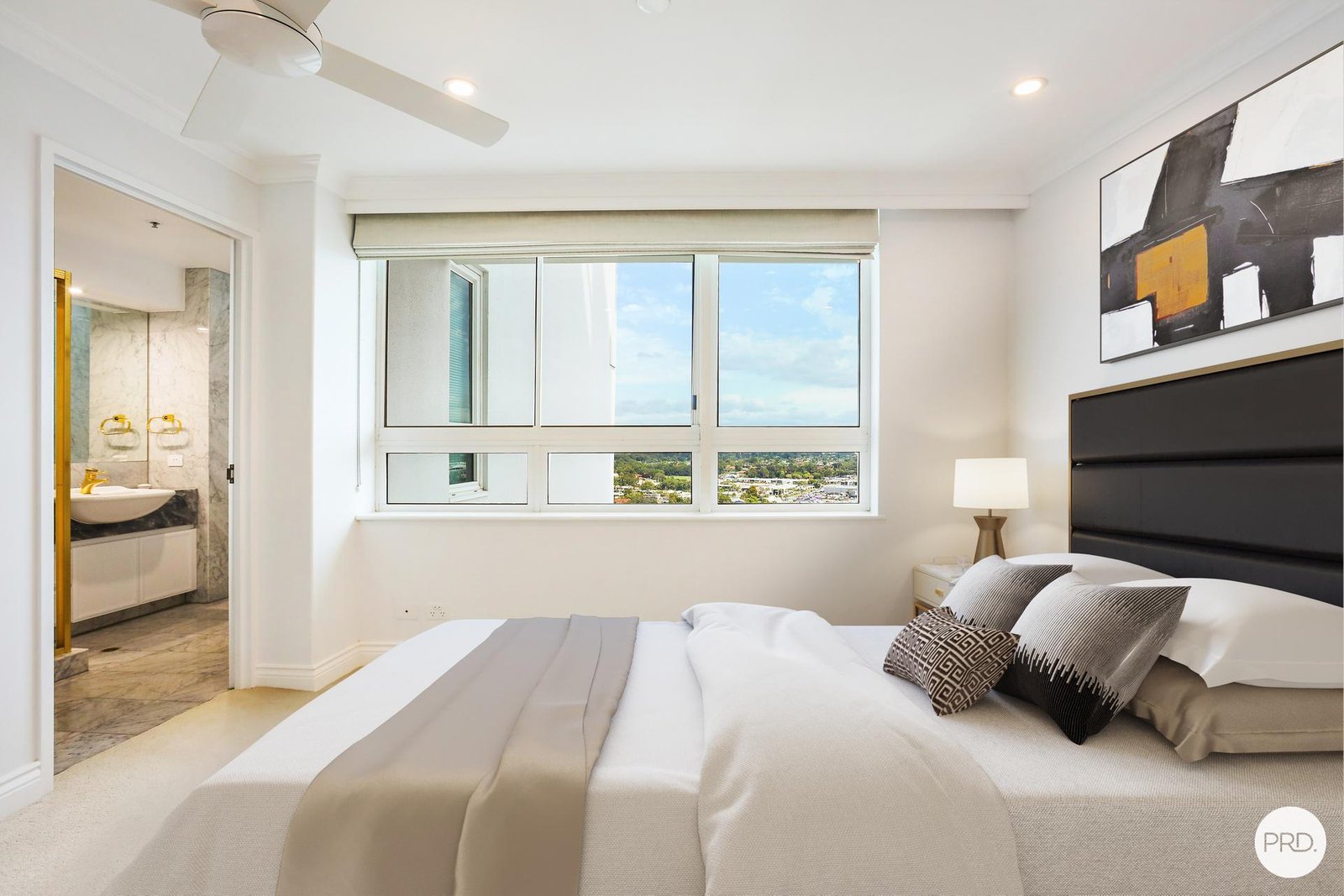 75 Brighton Parade SOUTHPORT 10