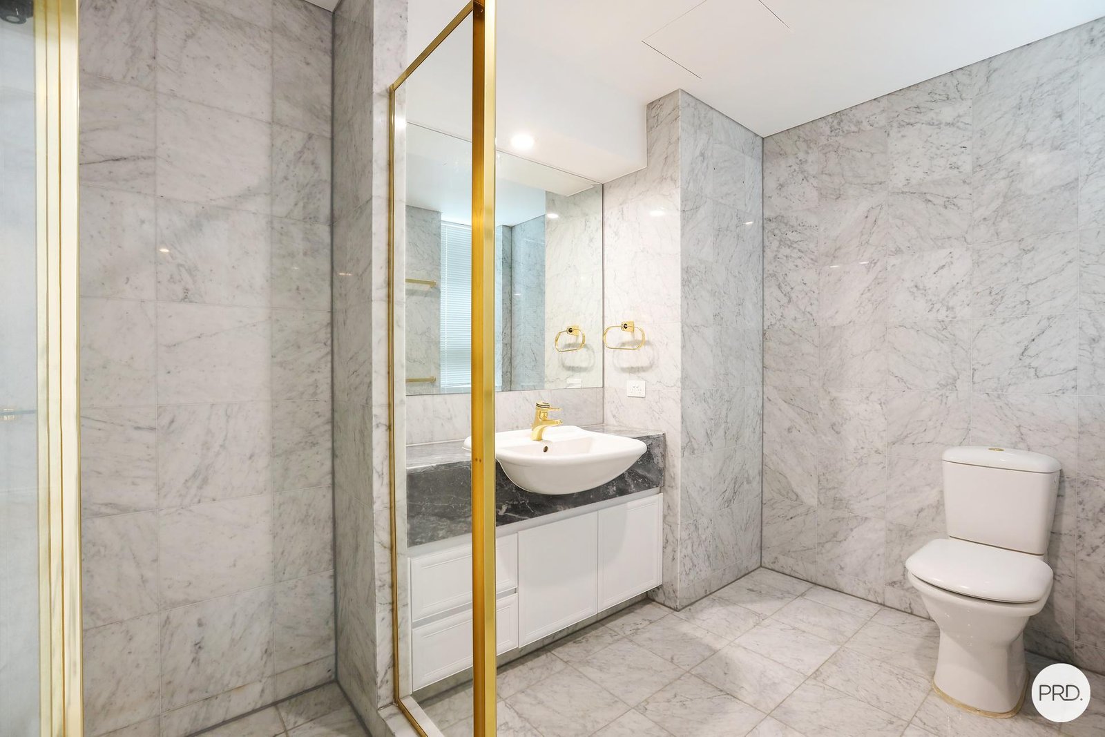 75 Brighton Parade SOUTHPORT 11