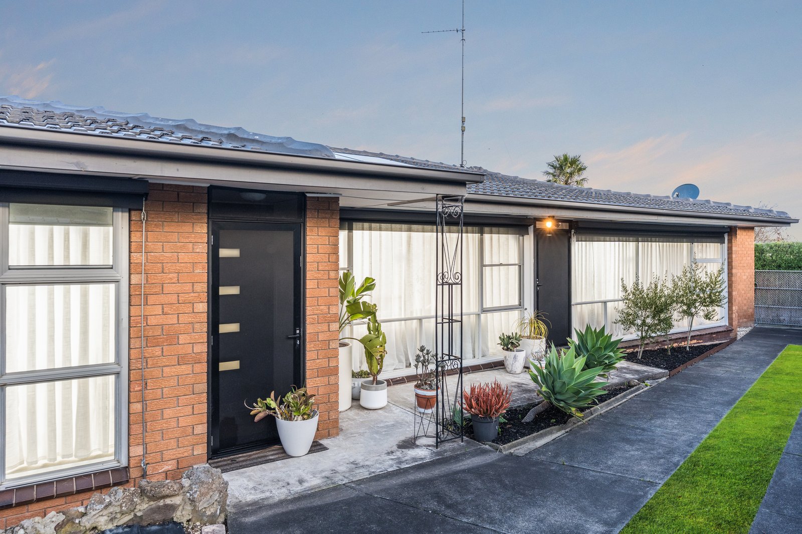 Gallery: 75 Cambra Road