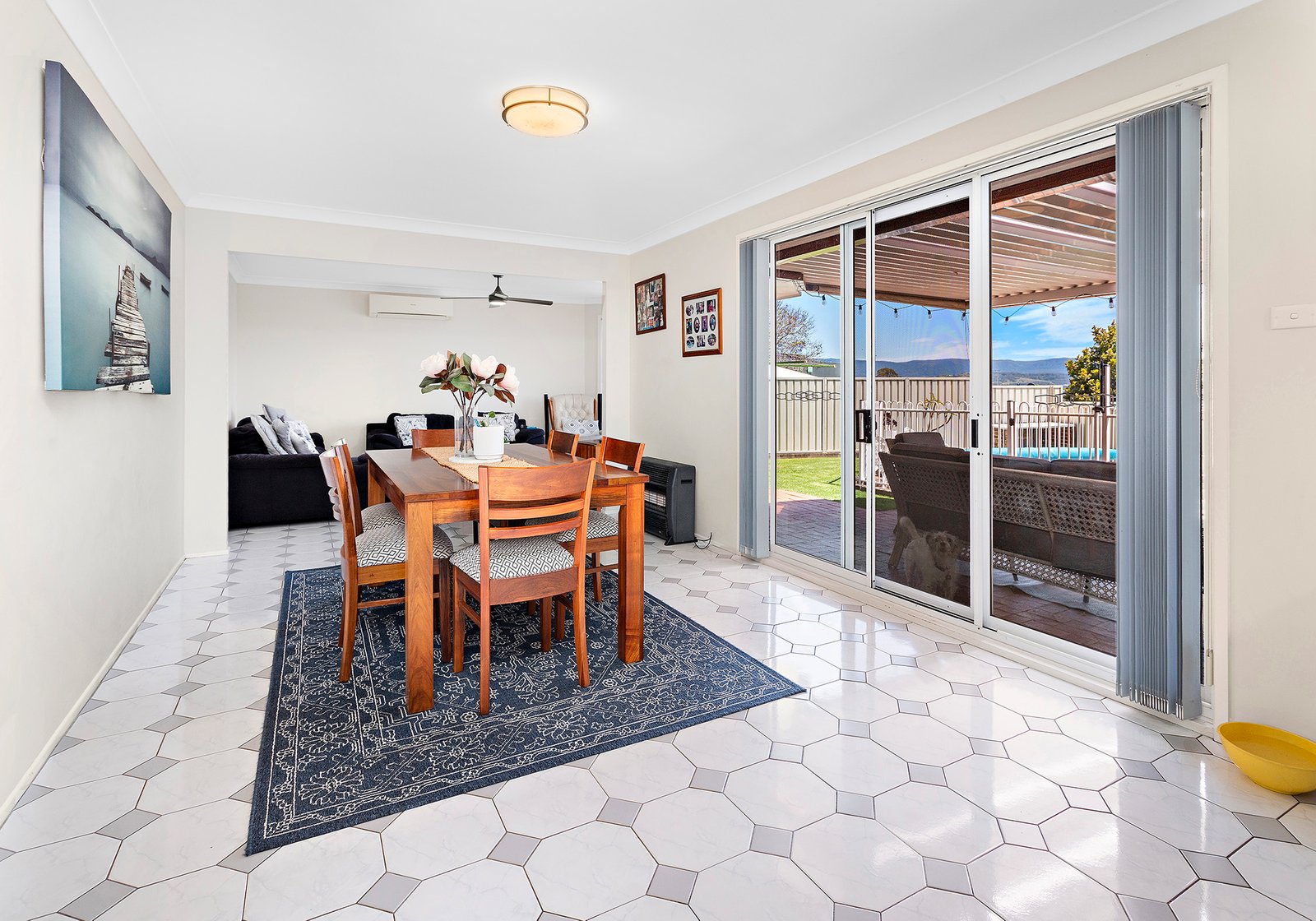 75 Chillawong Circuit BLACKBUTT 5
