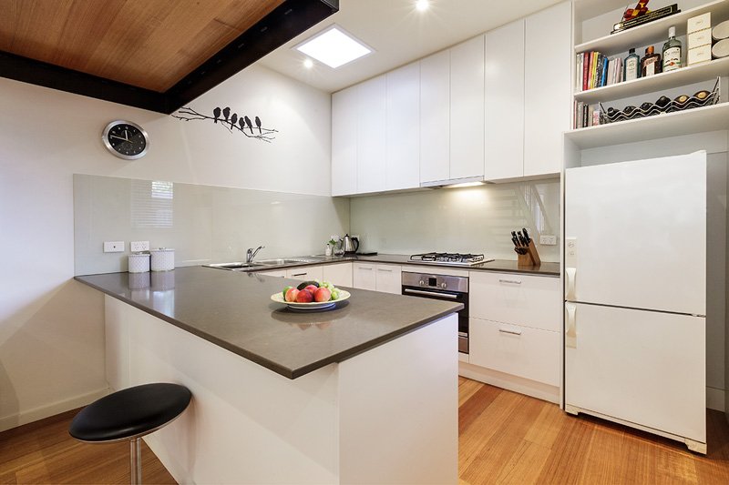 Gallery: 7/5 Collington Avenue