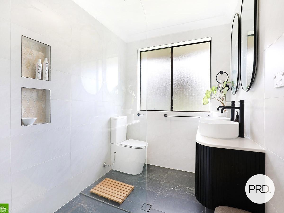 75 Compton Street DAPTO 8