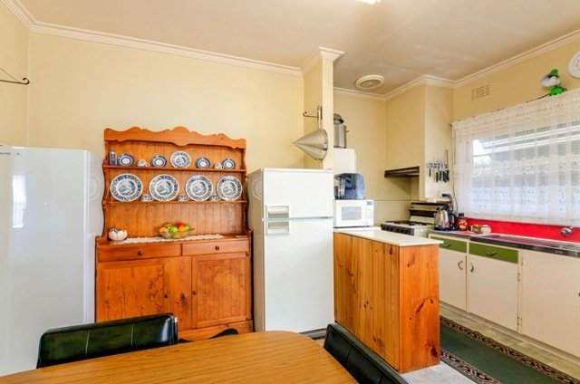 Gallery: 75 Drysdale Avenue