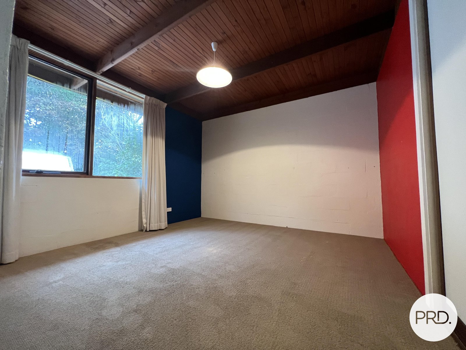 75 Ellendon Street BUNGENDORE 11