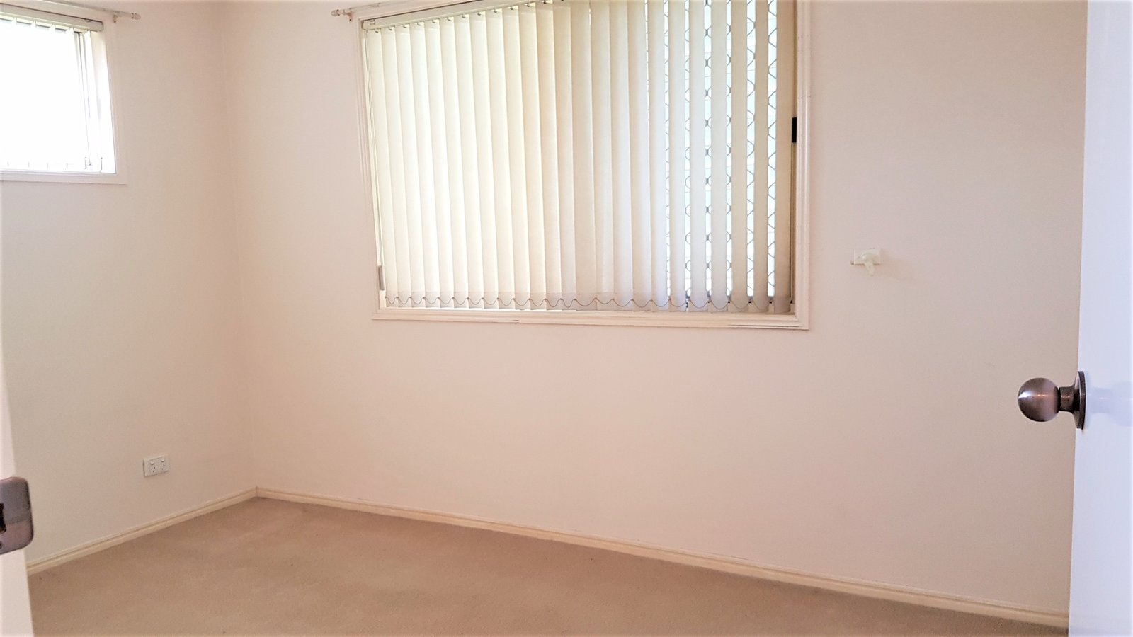 75 Exeter Street TORQUAY 8