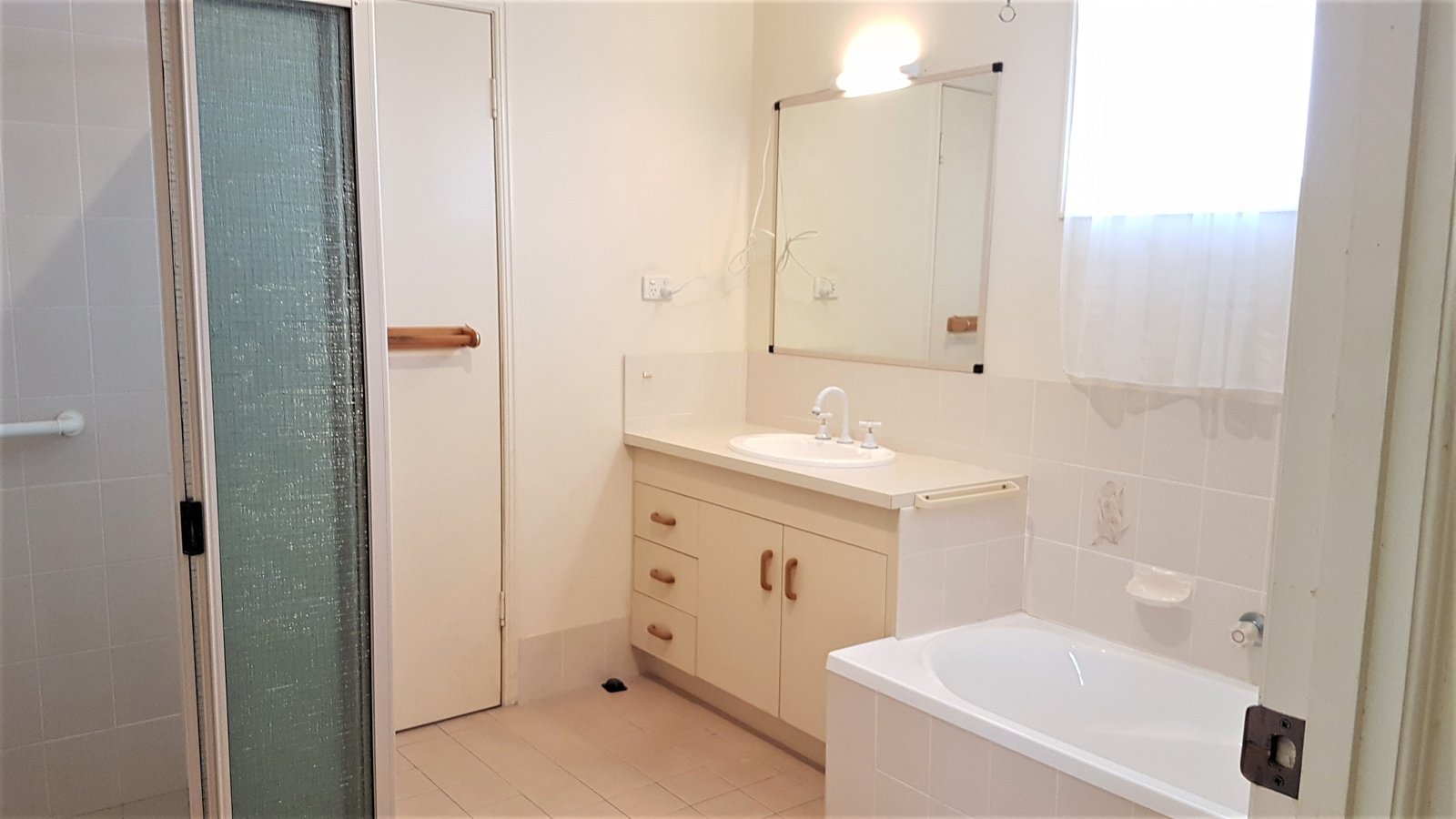 75 Exeter Street TORQUAY 9