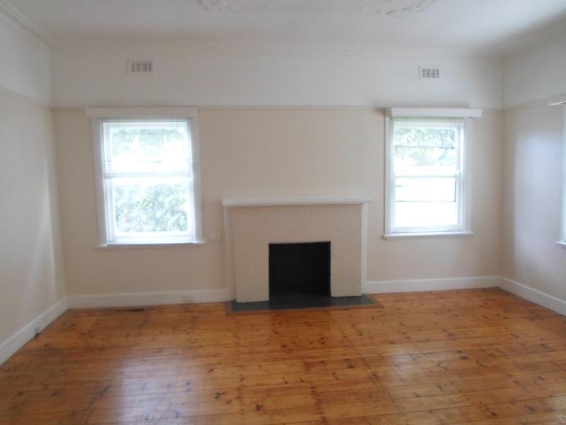 Gallery: 75 Fehon Street