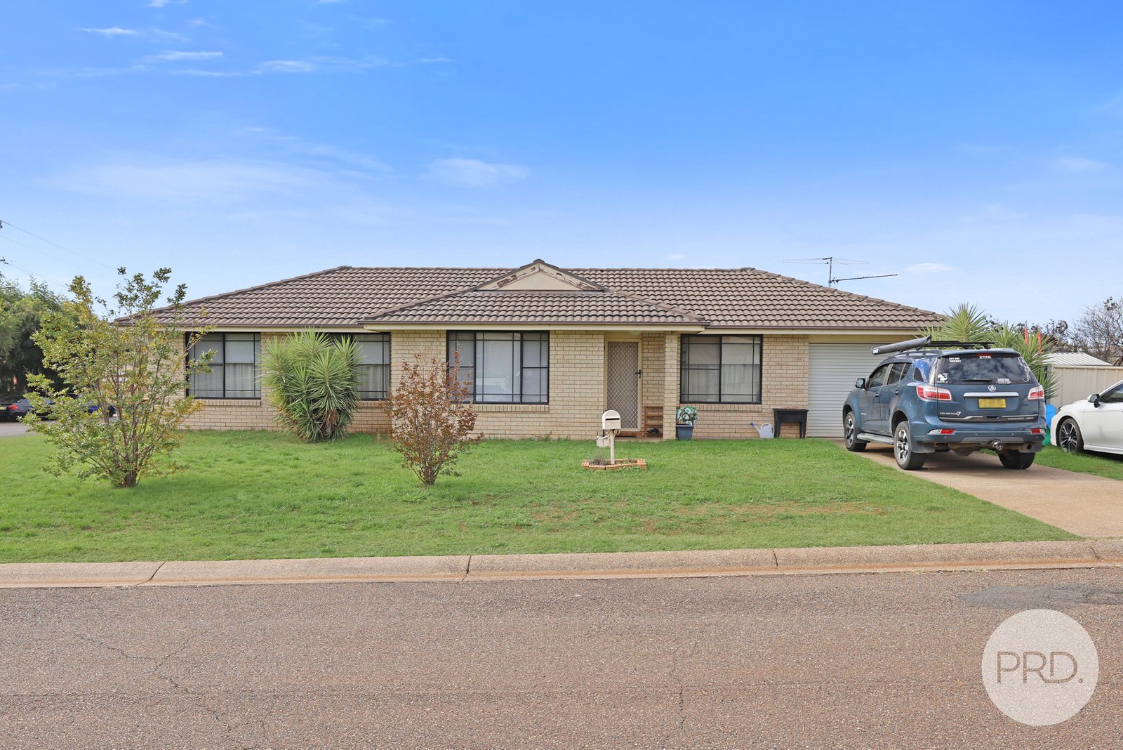 75 Flinders Street TAMWORTH 1