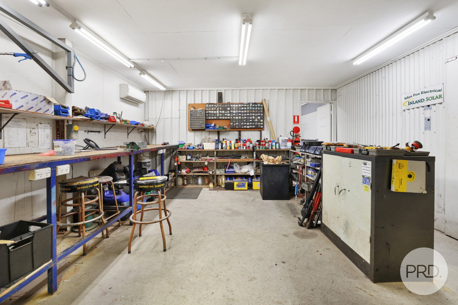 75 Gunnedah Road TAMWORTH 21