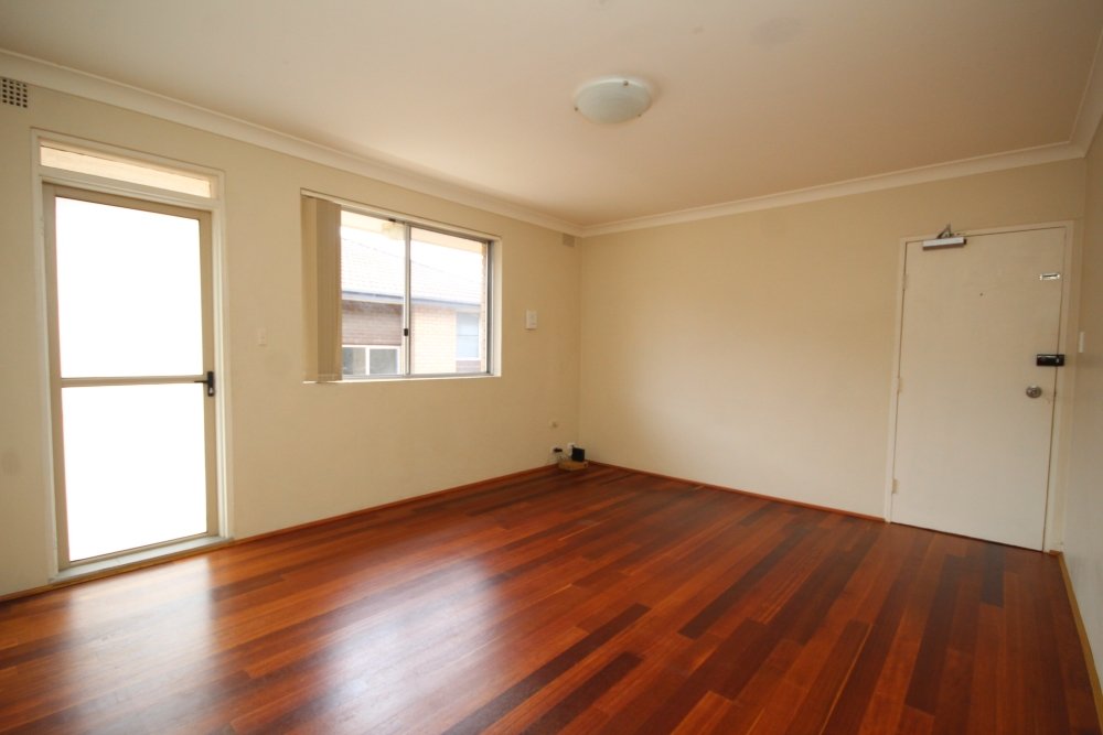 7/5 Harnett Avenue MARRICKVILLE 1