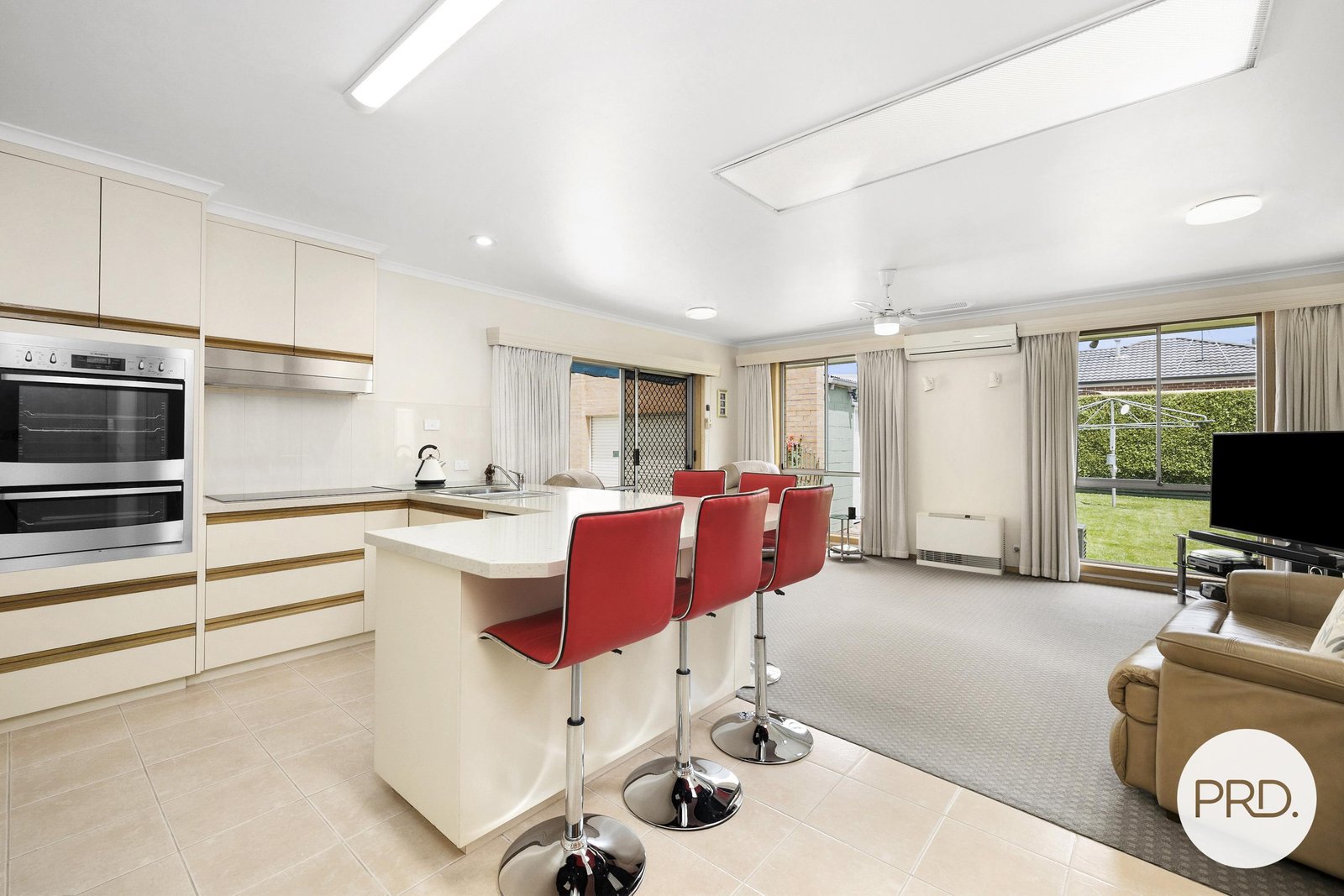 75 Hastings Street WENDOUREE 2