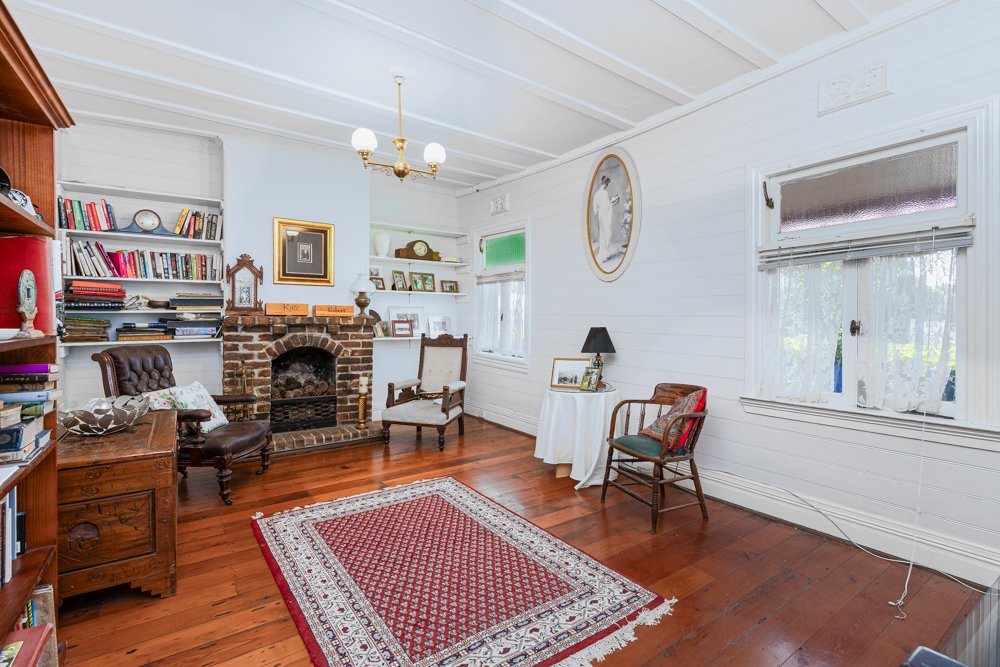 75 High Street MORPETH 4