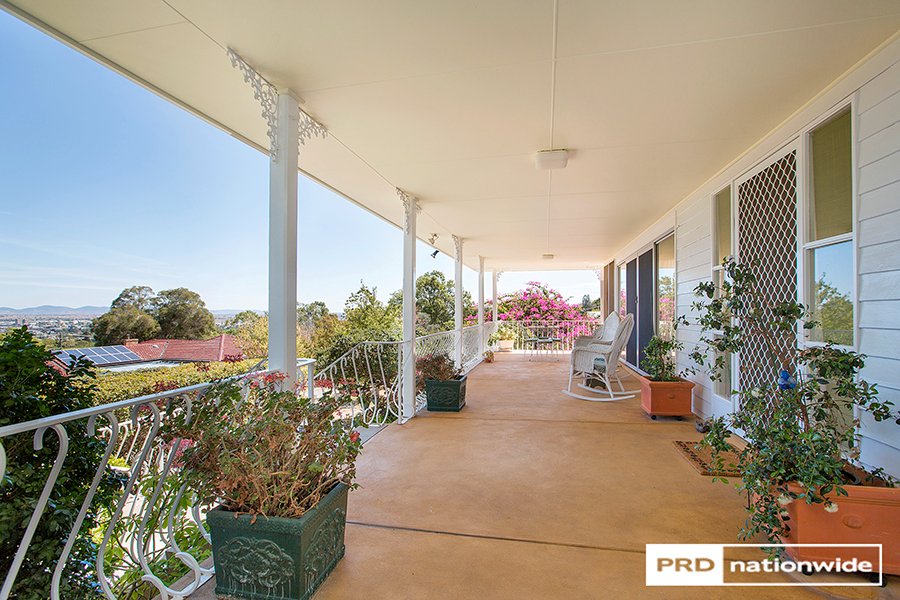 75 Hill Street EAST TAMWORTH 2