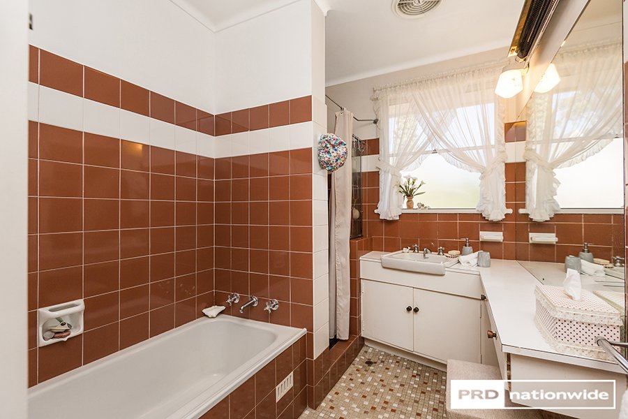 75 Hill Street EAST TAMWORTH 13