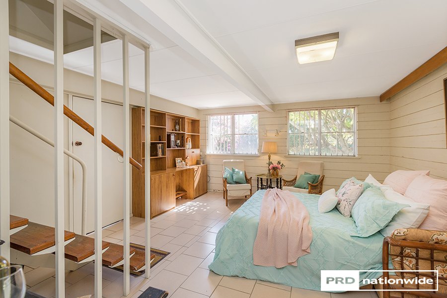 75 Hill Street EAST TAMWORTH 15