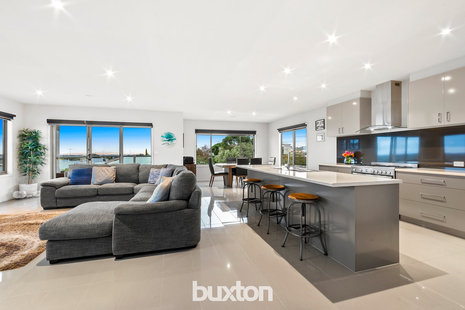 75 Hillclimb Drive, Leopold