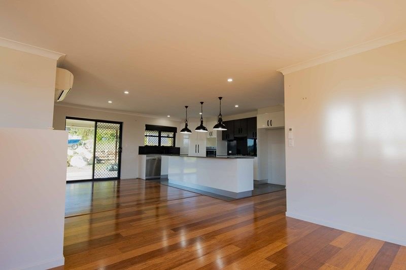 75 Honeyeater Crescent CANNON VALLEY 2
