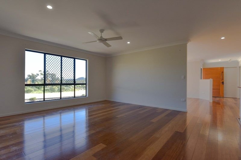 75 Honeyeater Crescent CANNON VALLEY 3