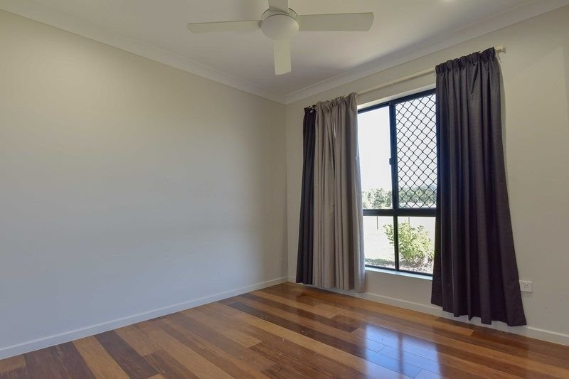 75 Honeyeater Crescent CANNON VALLEY 5