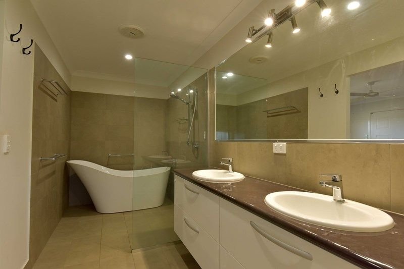 75 Honeyeater Crescent CANNON VALLEY 7