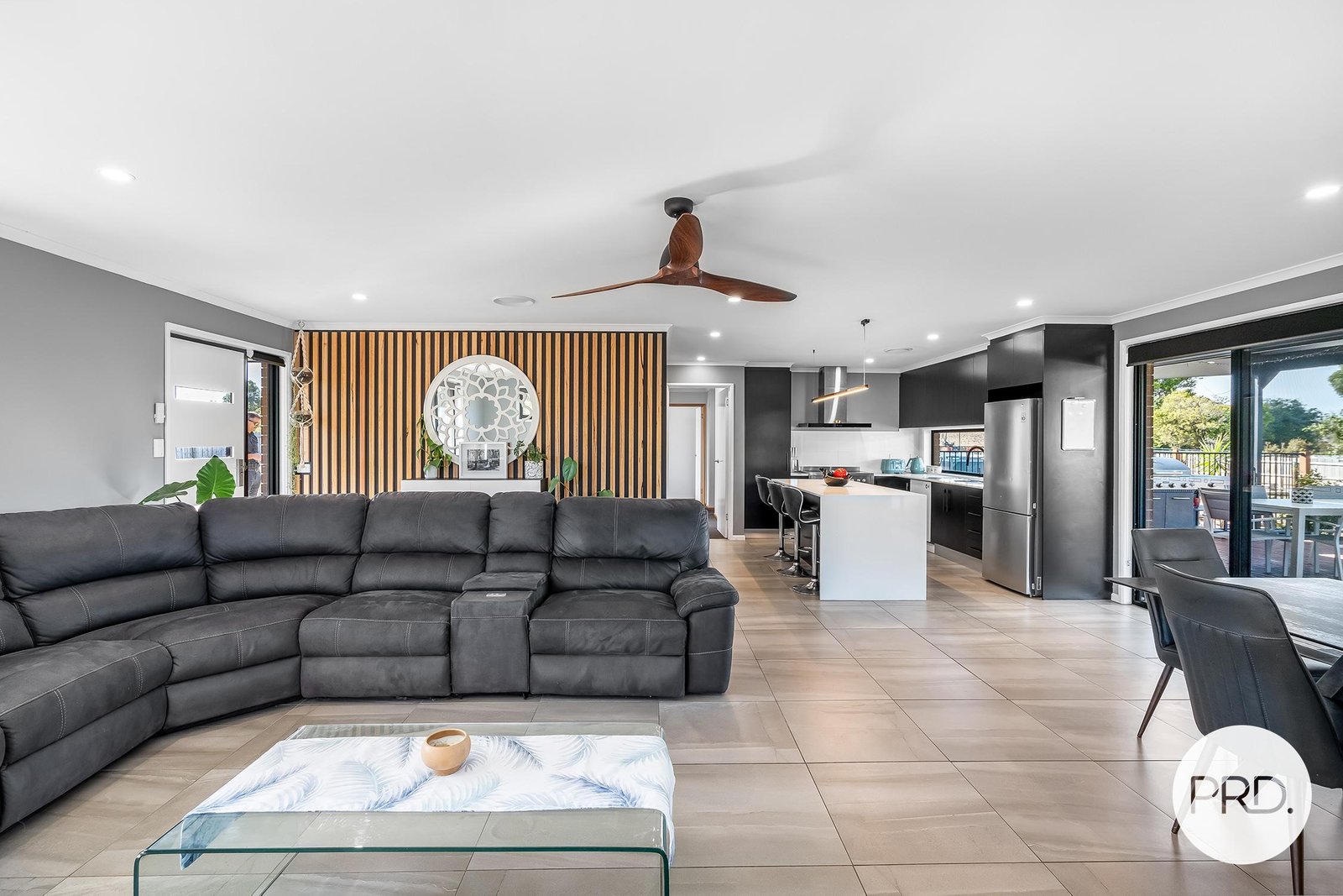 75 Inkerman Street TRIABUNNA 8