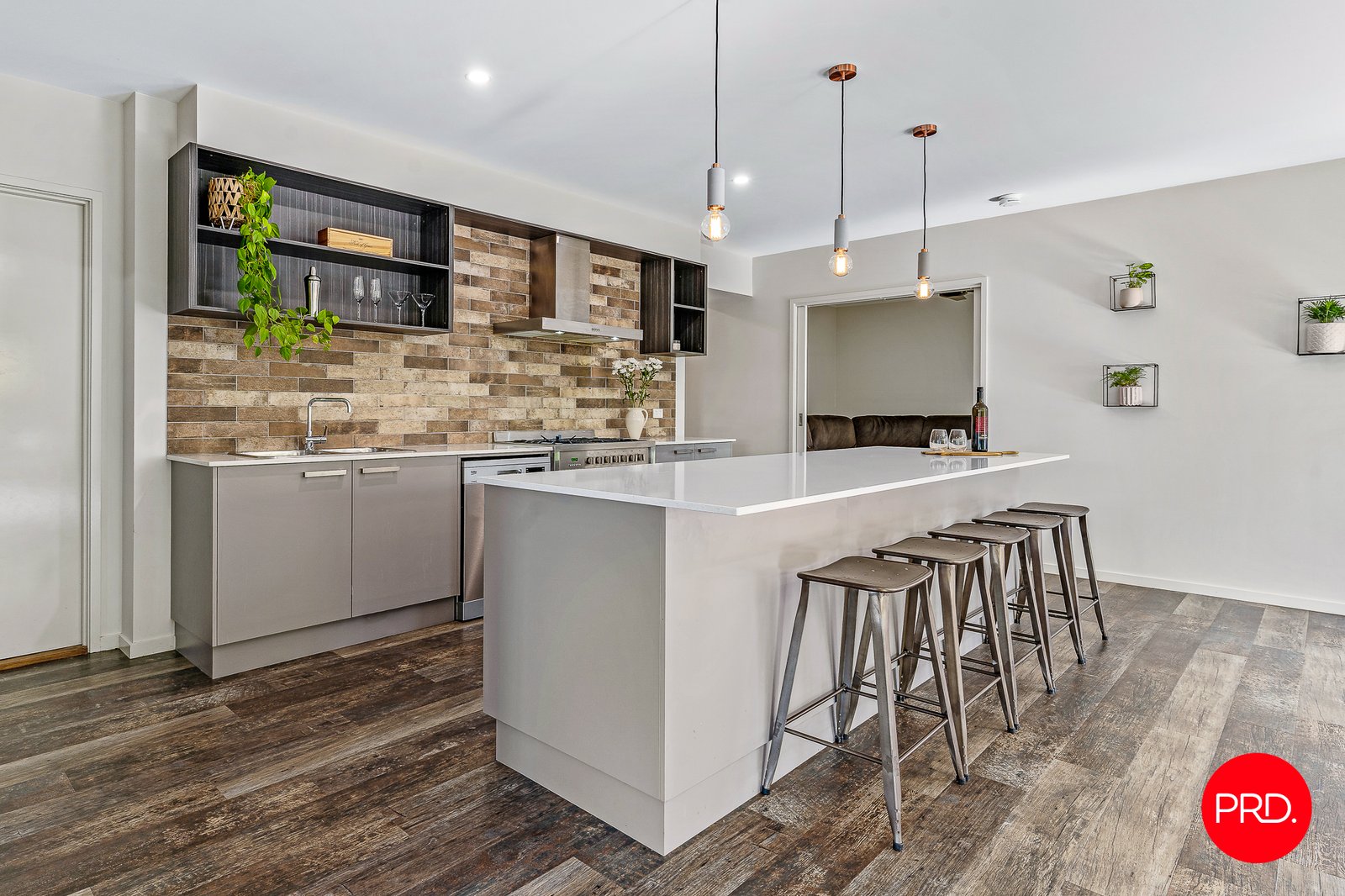 75 Kennewell Street WHITE HILLS 8