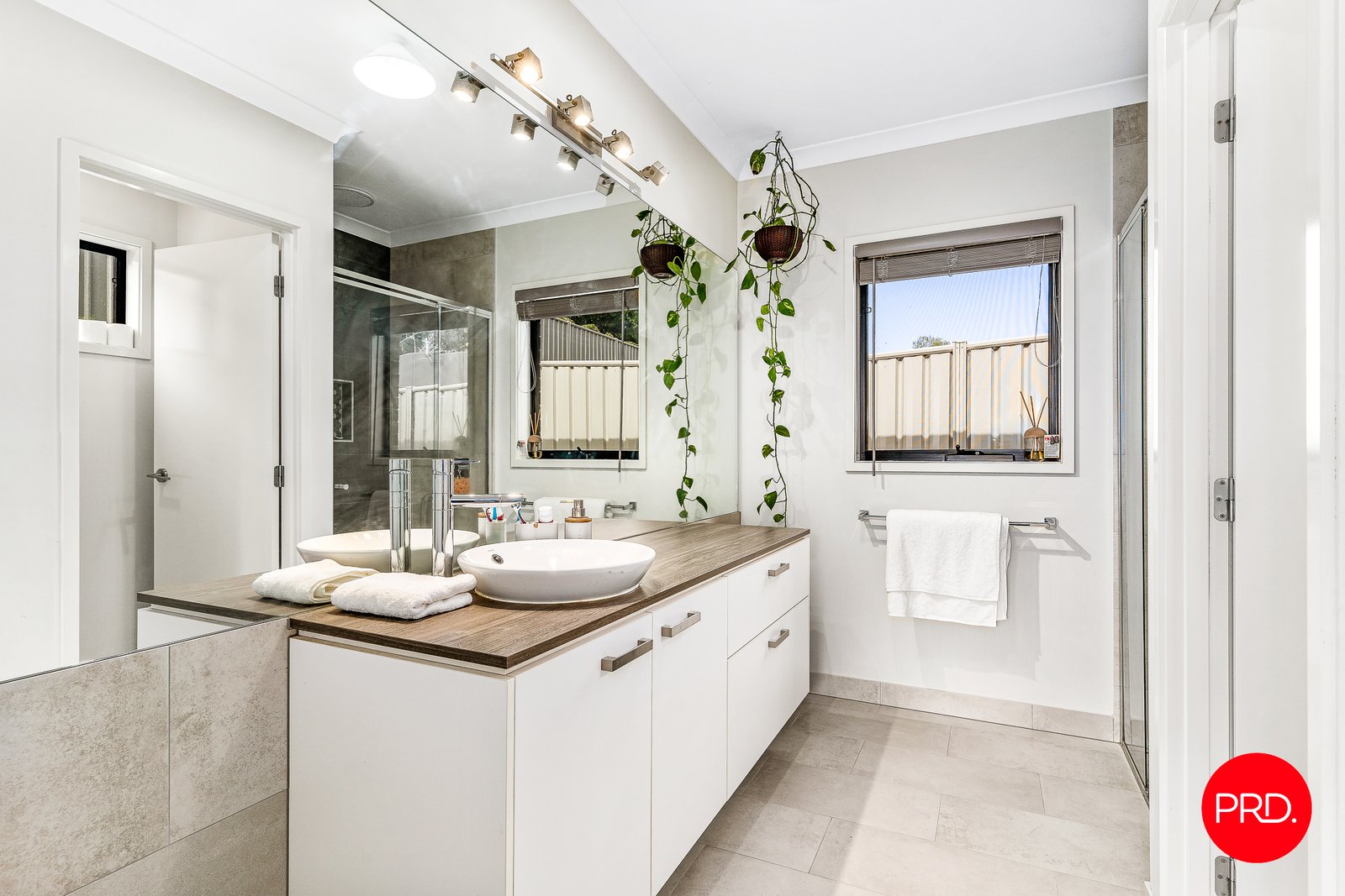 75 Kennewell Street WHITE HILLS 14