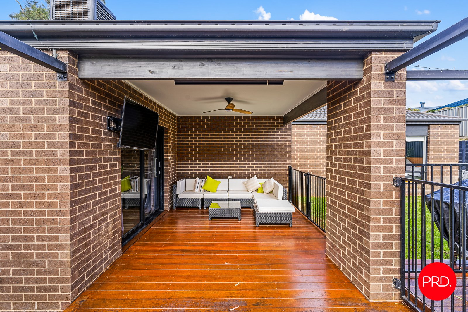 75 Kennewell Street WHITE HILLS 18