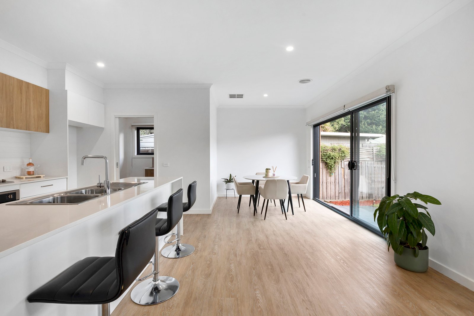 Gallery: 7/5 Kerry Street
