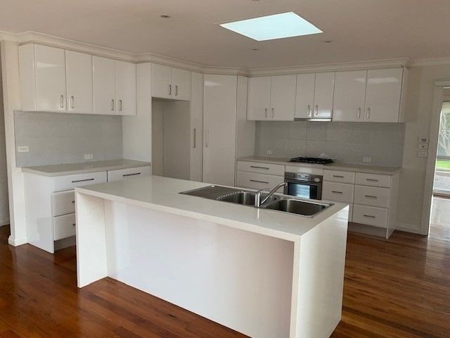Gallery: 75 Kinlock Street