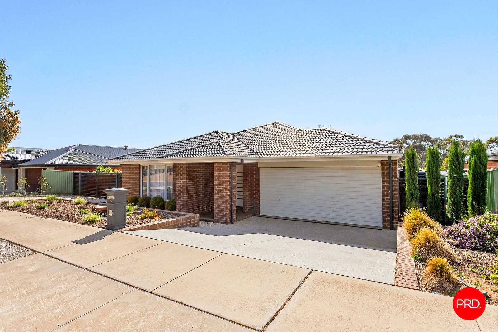 75 Lanark Drive JUNORTOUN 3