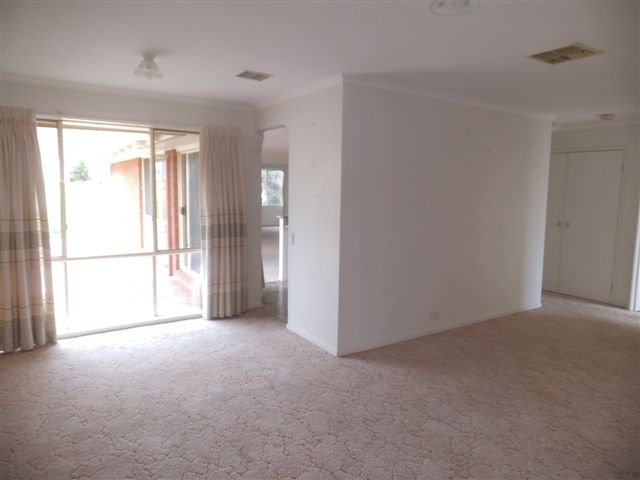 75 Lockhart Street ADELONG 3