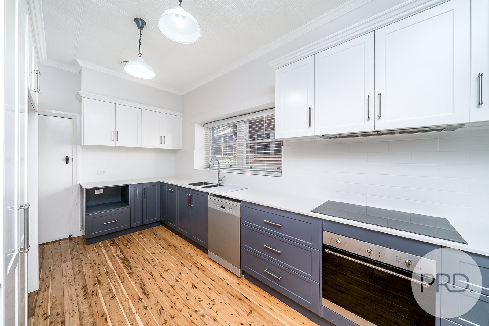 75 Mitchelmore Street TURVEY PARK 2