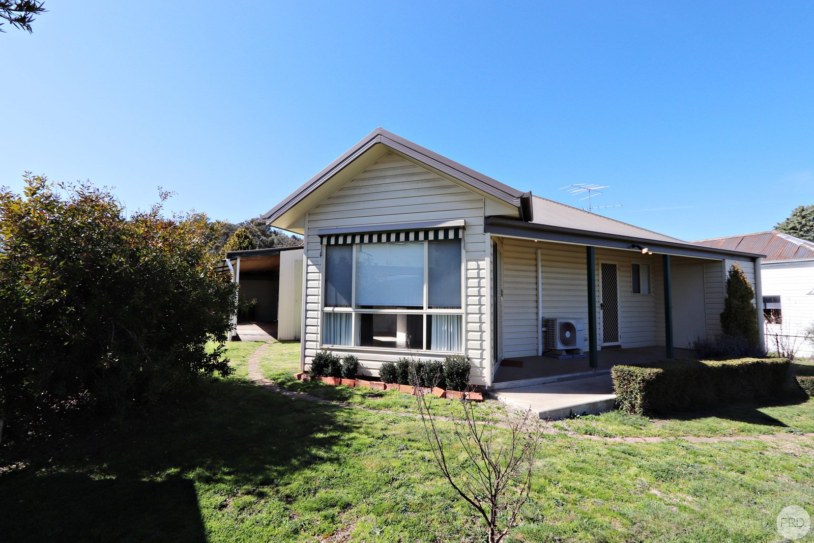 75 Murray Street TUMBARUMBA 16