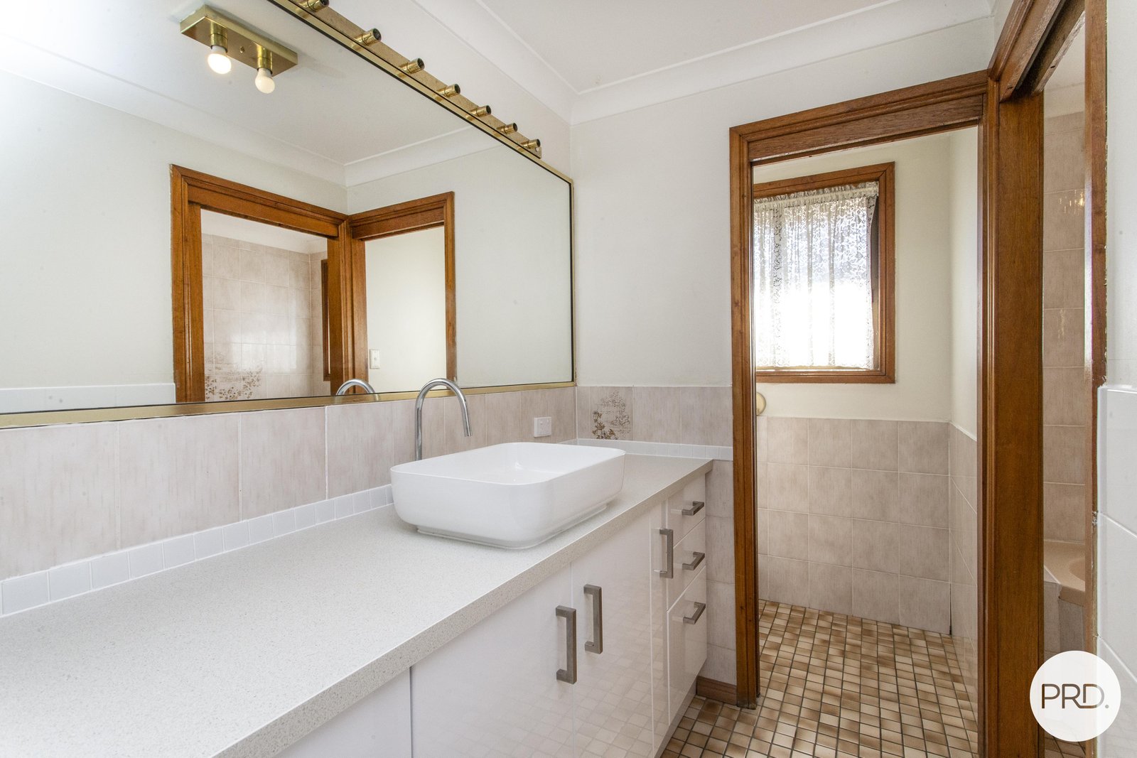 75 Nepean Street EMU PLAINS 9