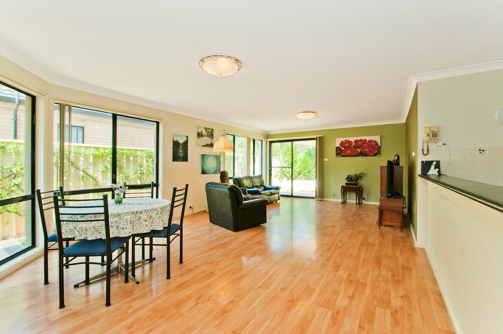 75 North Terrace DAPTO 9